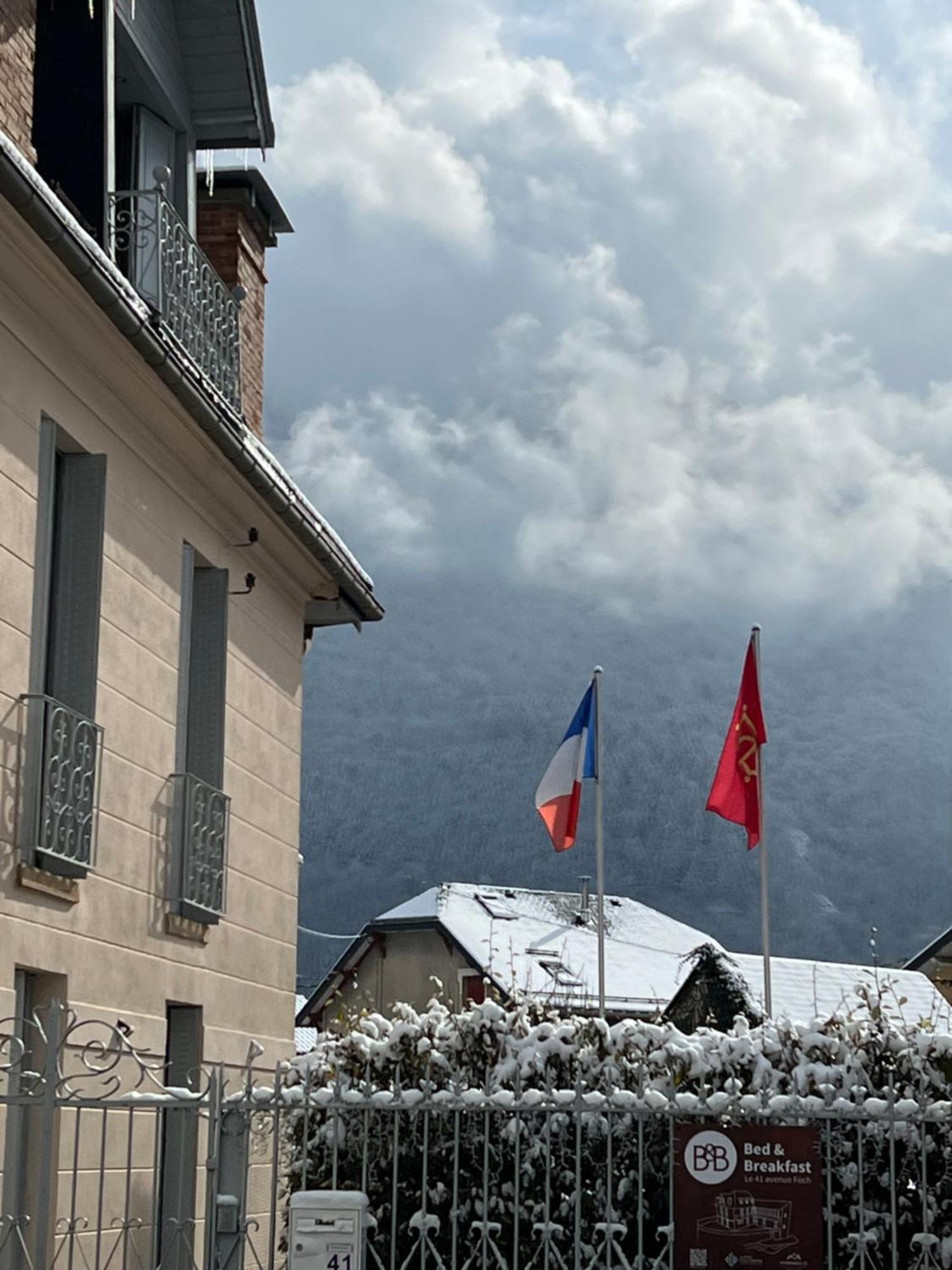 Le 41 Avenue Foch Otel Bagnères-de-Luchon Dış mekan fotoğraf